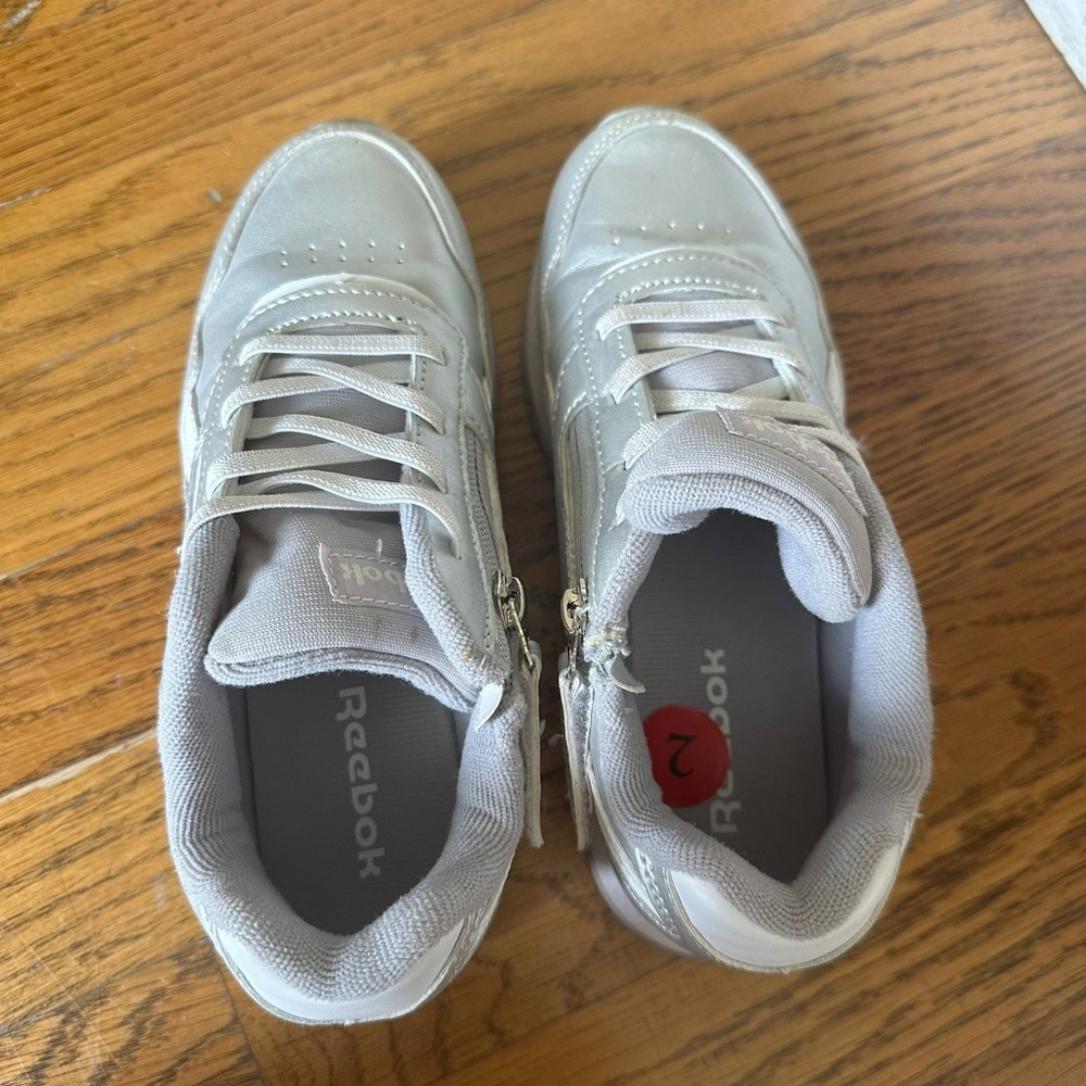 Reebok girls shoes